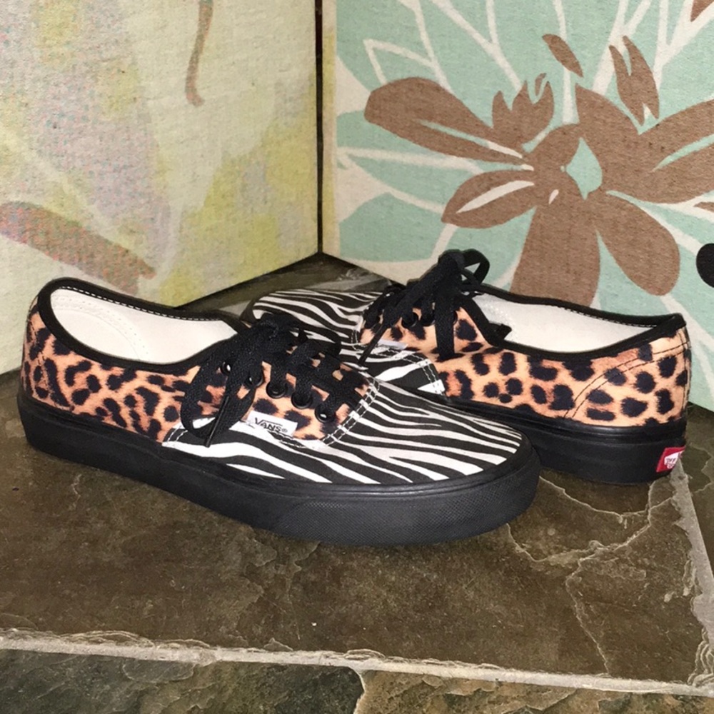 NWOT CUSTOM Vans
